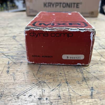 Vintage MXR Dyna Comp Block Guitar Pedal with Original Box 1983 image 7