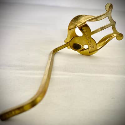 Rare Vintage Martin Tenor Saxophone Lyre Original Gold Lacquer Brass Music Stand Holder Accessory image 4
