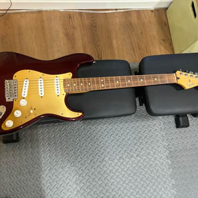 Fender Stratocaster MIM 1999 - Maroon image 2