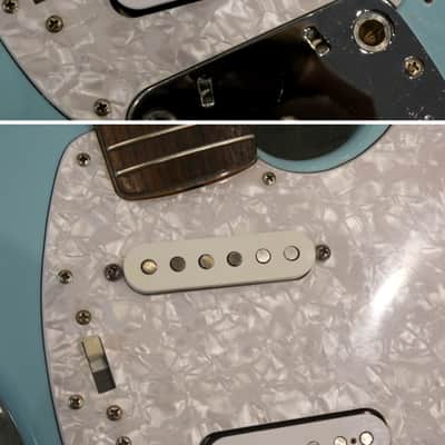 VIDEO- FENDER Jag-Stang JAG-70 2004 - SBL Sonic Blue - Japan Import image 12