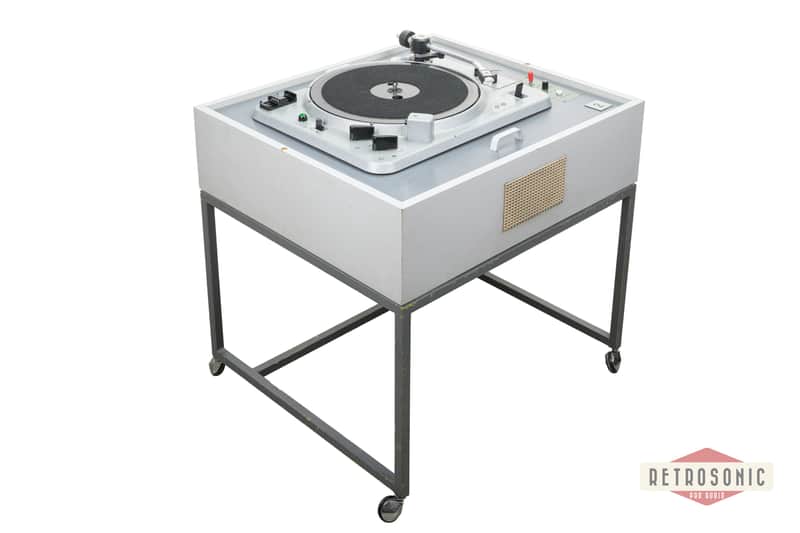 EMT 930S turntable  + TSD 15 Cartridge and Tonearm image 1