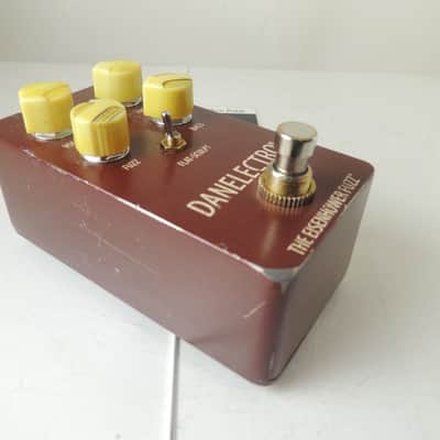 Danelectro Eisenhower Fuzz Effects Pedal Free USA Shipping image 2