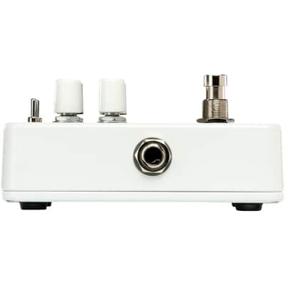 Electro-Harmonix Nano Battalion Bass Preamp & Overdrive image 7