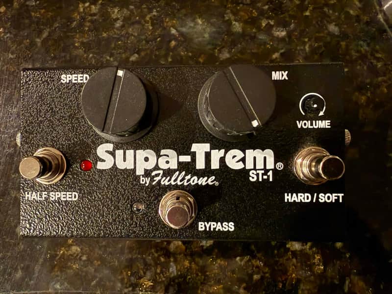 Fulltone Supa-Trem トレモロエフェクター Fulltone Supa-Trem Jr Tremolo Pedal | Sweetwater
