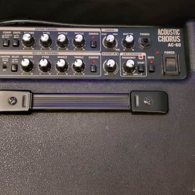 Roland AC-60 Acoustic Chorus 2-Channel 60-Watt 2x6.5" Acoustic Guitar Combo 2003 - Present - Black image 4