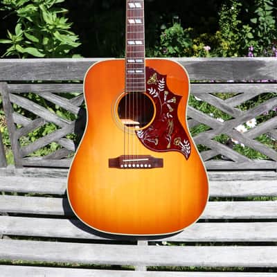 Gibson Hummingbird Original 2019 - 2024 - Heritage Cherry Sunburst image 2