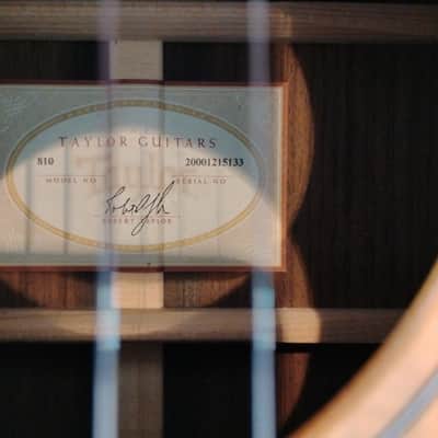 Taylor 810 Acoustic Guitar 2000 image 5