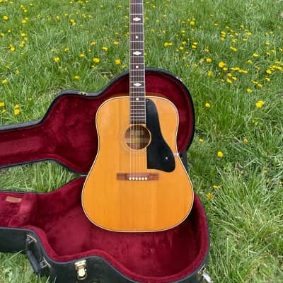 Vega Profundo Flat Top 1940,s - all original - hard shell case image 1
