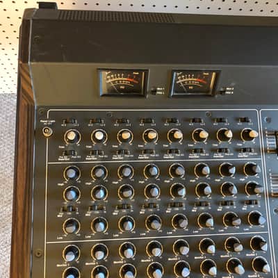 Fender 4208 Professional Mixer Vintage MIJ 8-Channel Powered Mixing Console Japan image 2