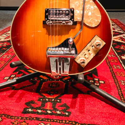 Hofner Club 50 1960s Sunburst image 2