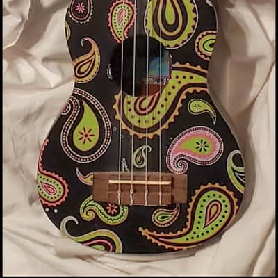 2011 Kala KA-SB PAISLEY Ukadelic Ukulele - Black Paisley Uke image 3