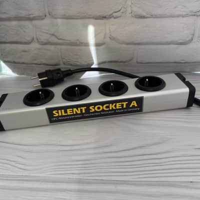 Silent Wire Silent Socket 4 Power Strip 1.5m Filter / Power Distribution Block image 9