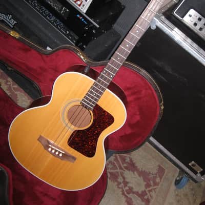 Guild B30-E NT Acoustic / Electric Bass 1995 Natural + OHSC image 1