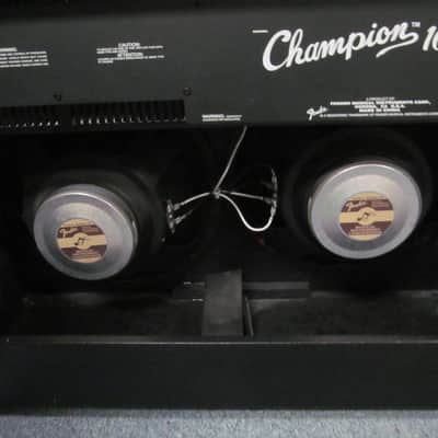 Fender Champion 100 2 X 12 Combo w/ Multi-Effects, 2 Channel Amplifier image 4