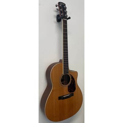 L'Arrivee LV03RE Grand Auditorium Electro Acoustic Guitar with Hardcase Pre-Owned image 3