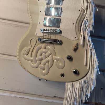 Gibson SG-3 Aged white snake knot image 11