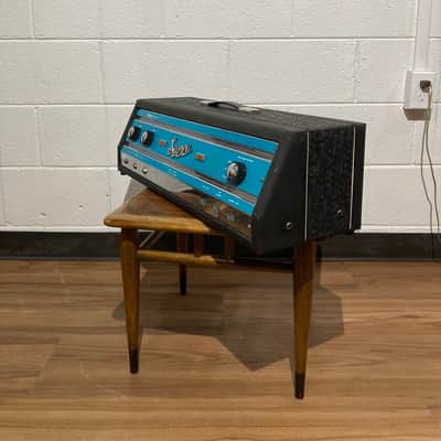 Supro Taurus model S6625 1966 - Blue image 3