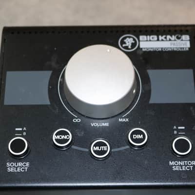 Mackie Big Knob Passive Monitor Controller | Reverb Canada
