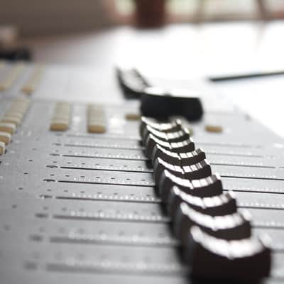 DAW controller Icon QCon Pro G2 with+QCon EX G2 fader extender image 4