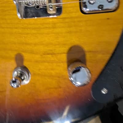 Fender  Cabronita 2012 - Sunburst image 13