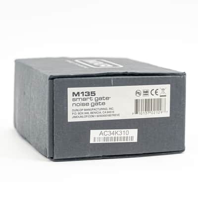 MXR M135 Smart Gate Noise Gate Guitar Effect Pedal with Box image 8