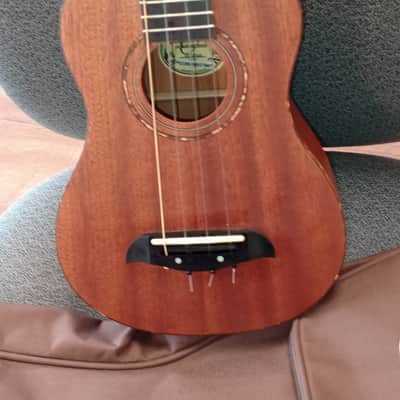 Oscar Schmidt OU2PAK Mahogany Ukulele - Natural image 4
