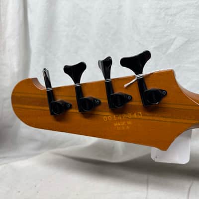 Gibson Thunderbird IV 4-string Bass with Case 2002 image 7