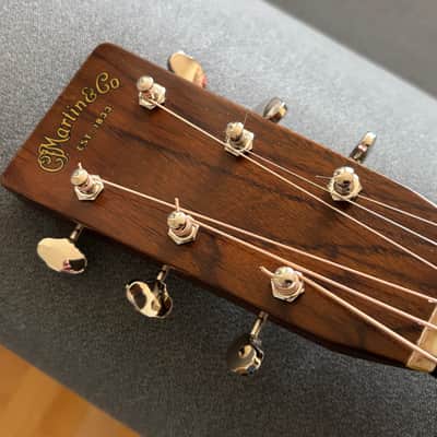 2021 Martin Custom Shop Aged Adirondack Wild Grain Rosewood back and sides image 8