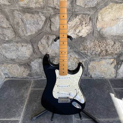 1997 Fender American Standard Stratocaster - Black Maple Neck - w/ Original Red Logo Case & Fender Card image 2