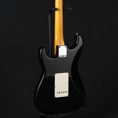 Fender American Vintage II 1957 Stratocaster - Black image 8