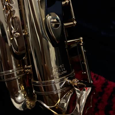 Yamaha YAS-62III Professional Alto Saxophone 2010s - Lacquered Brass image 11