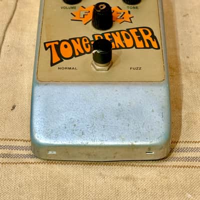 Colorsound Tone Bender Fuzz Reissue 1990's - Silver image 4
