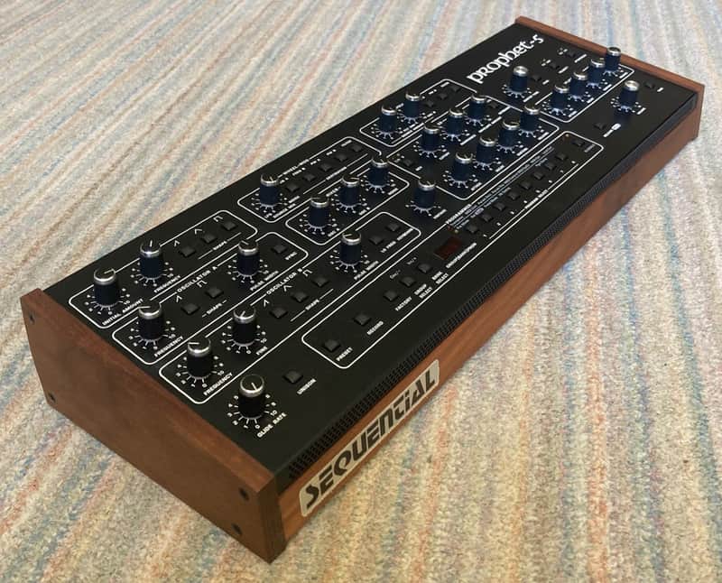 Sequential Prophet-5 Rev 4 Desktop Module image 1