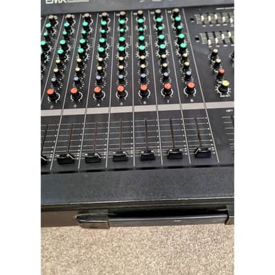 Yamaha emx200. mixer amp - Mixer - Good image 4