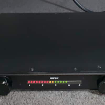 Furman PL-PLUS C Power Conditioner with Voltmeter 2010s - Black image 7