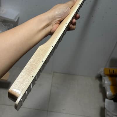21 fret 34" gloss Maple J BASS guitar neck part Maple Fretboard Block Inlay image 3