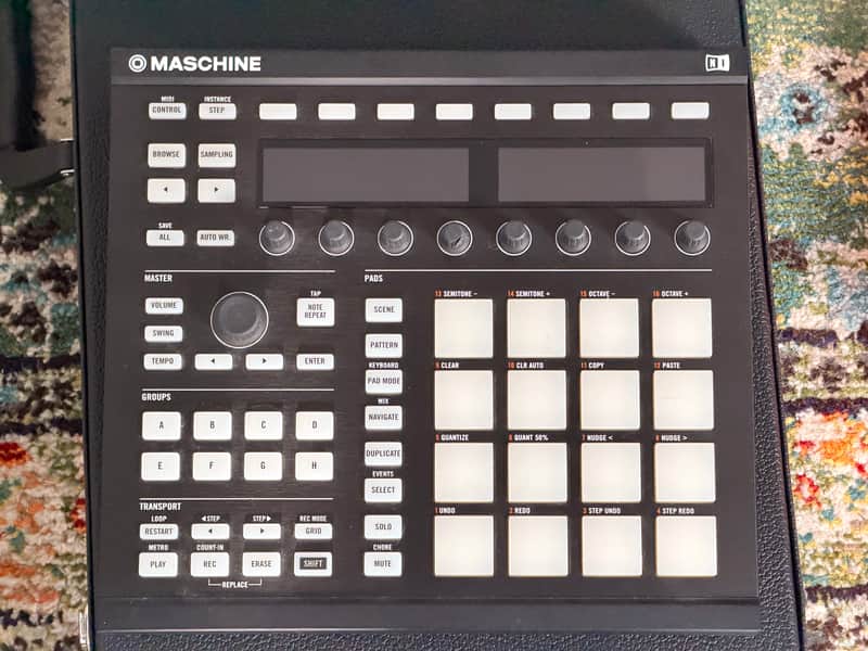 Native Instruments Maschine MKII 2010s - Black image 1