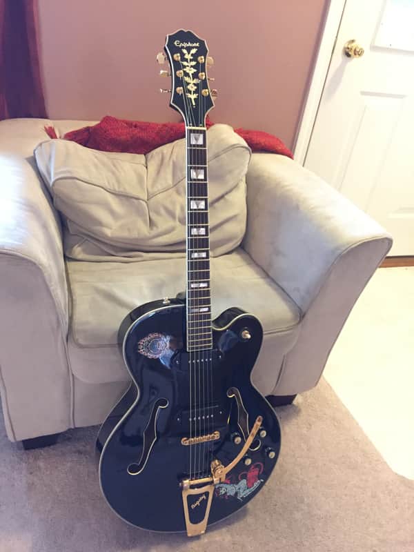 Epiphone Broadway rare black, dogear P90's, many mods, Bigsby