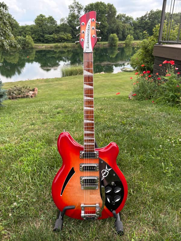 Rickenbacker 360 - Fireglo image 1