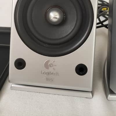 Logitech Z-2300 THX-Certified 2.1 Computer Speaker System image 10