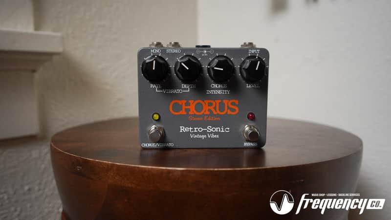 Retro-Sonic Chorus Stereo Edition Vintage Vibes Effects Pedal image 1