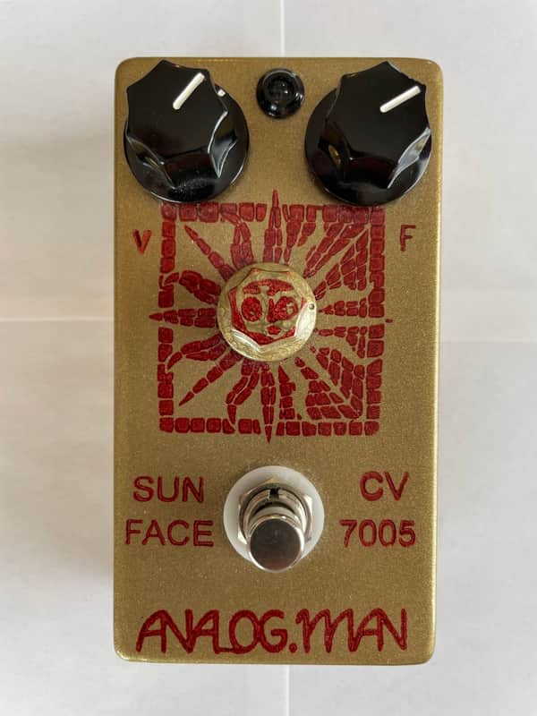 Analogman Sun Face Mullard CV7005 Germanium Fuzz with Sun Dial