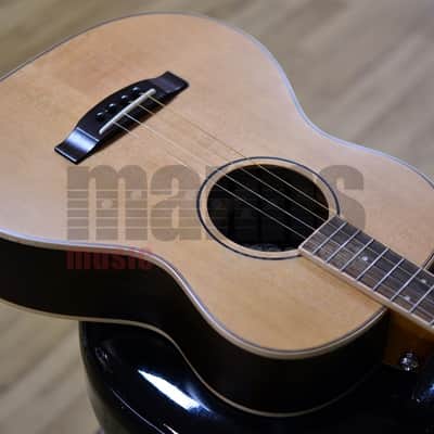 Ozark 3372 Natural Tenor Acoustic Guitar image 3