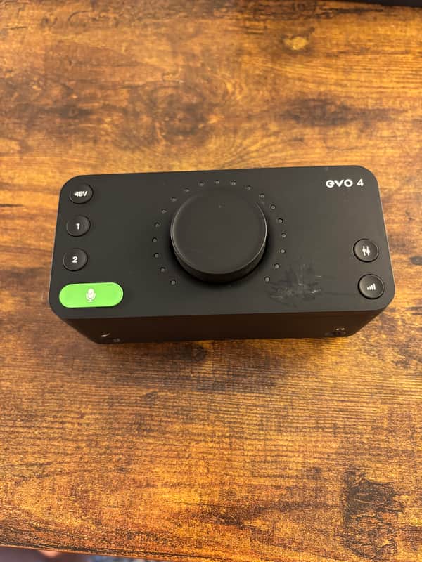 Audient EVO 4 USB Audio Interface 2020 - Black image 1
