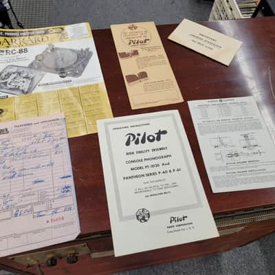 Pilot PT-1030 High Fidelity Phonograph 1956 Walnut image 14