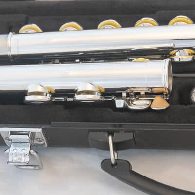 Yamaha YFL-282 Standard Open Hole Flute *Inline G *Cleaned & Serviced *Ready to Play image 8