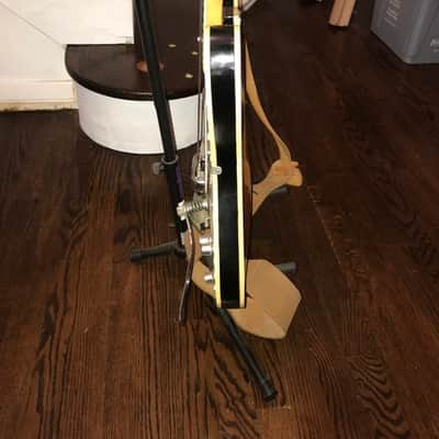 Royal Artist Bruno 1960s electric guitar image 9