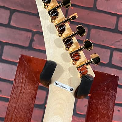 Jackson JS Series Rhoads JS32T FSR, Amaranth Fingerboard, Natural Oil w/DLX Jackson Hard Case image 7