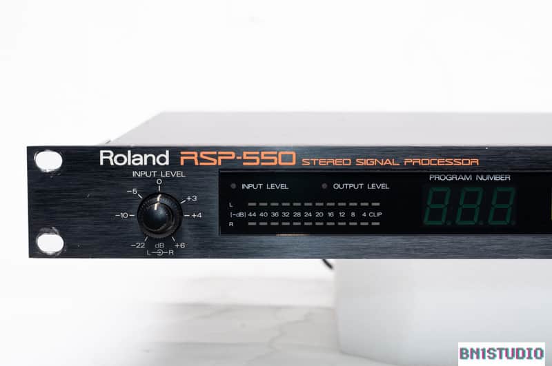 その他 Roland RSP-550 Roland P-330 Roland RSP-550 Stereo Signal Processor