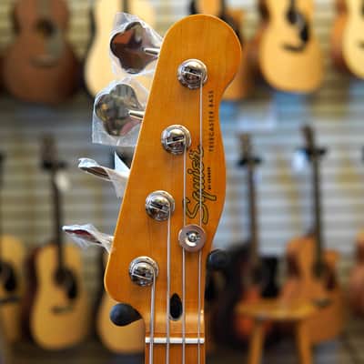 Squier Classic Vibe Telecaster Bass Vintage White image 7